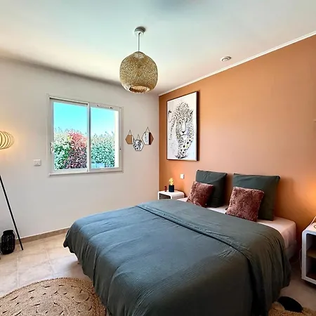 Comfortable With Pool Near Cala Rossa & Pinarello Beaches 维琪奥港