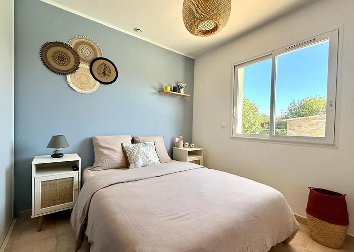 别墅 Comfortable With Pool Near Cala Rossa & Pinarello Beaches *