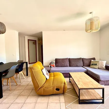 Comfortable With Pool Near Cala Rossa & Pinarello Beaches 빌라